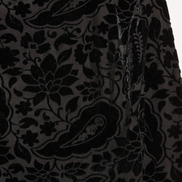 Black Velvet Long Sleeve Top - Picture 8 of 10